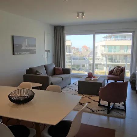 Karthuizer E1 Located Between The Dunes