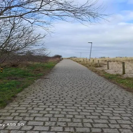 Karthuizer E1 Located Between The Dunes Nieuwpoort